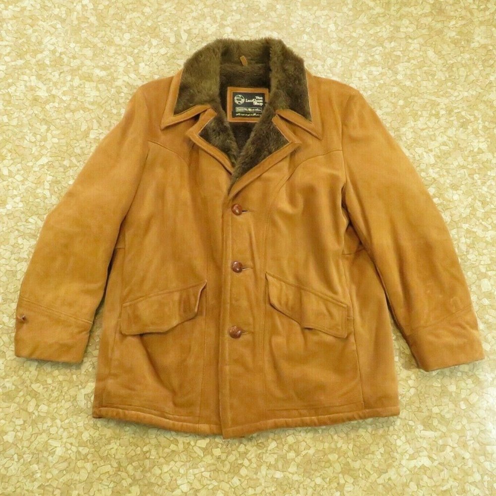 Mens 1970s Suede Coat Size 44 Faux Fur Collar Vintage